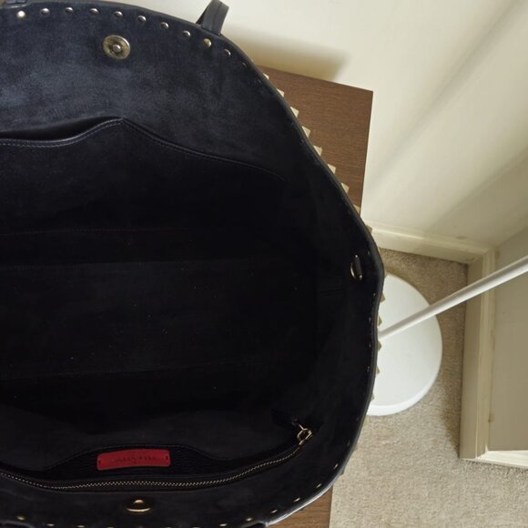 Valentino Rockstud Tote, Gorgeous BLK  Leather Large; More than 45%-off retail - Picture 13 of 16
